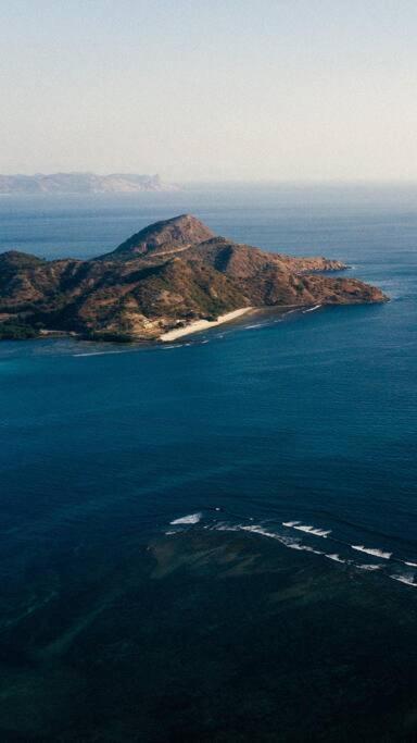 Beach-Front Sumbawa Surf House Lemonga Εξωτερικό φωτογραφία