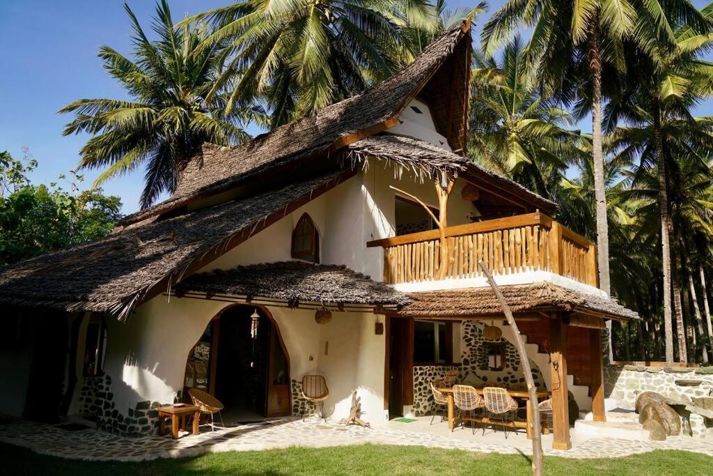 Beach-Front Sumbawa Surf House Lemonga Εξωτερικό φωτογραφία