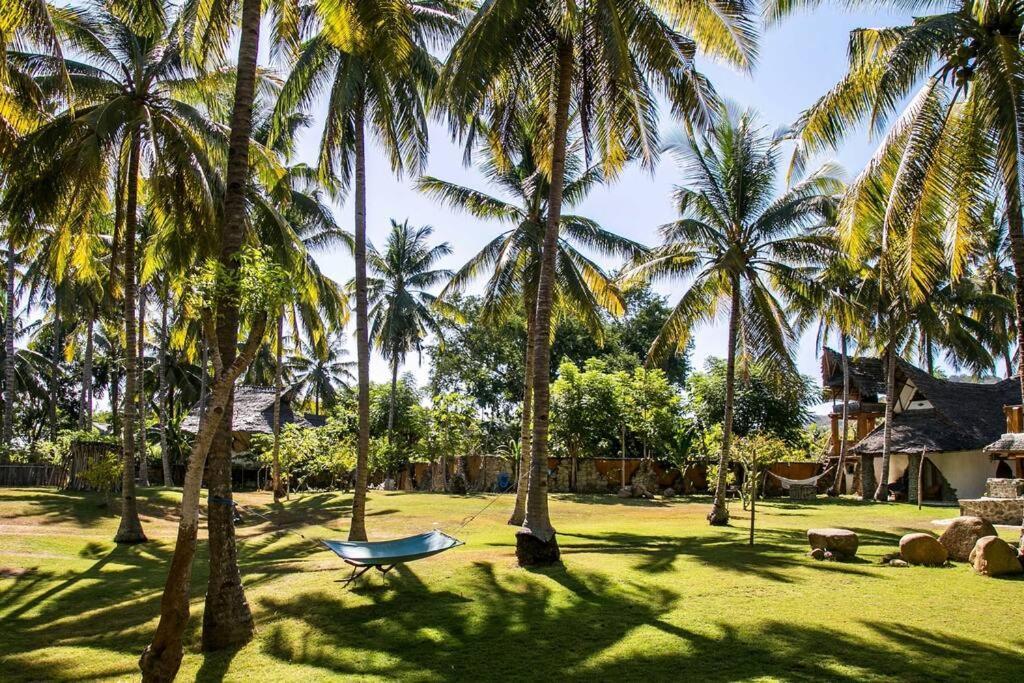 Beach-Front Sumbawa Surf House Lemonga Εξωτερικό φωτογραφία